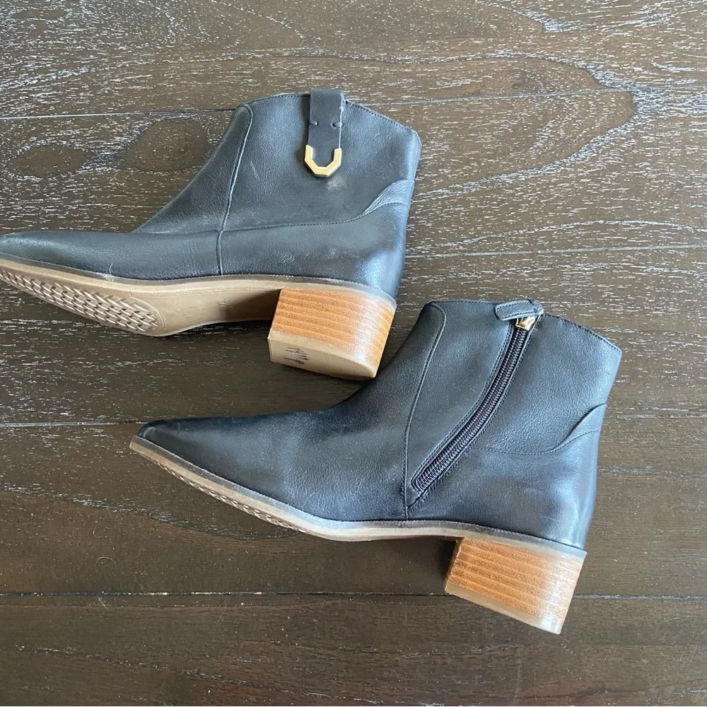 Cole Haan Maci‎ Black Leather Heeled Ankle Boot Size 7.5